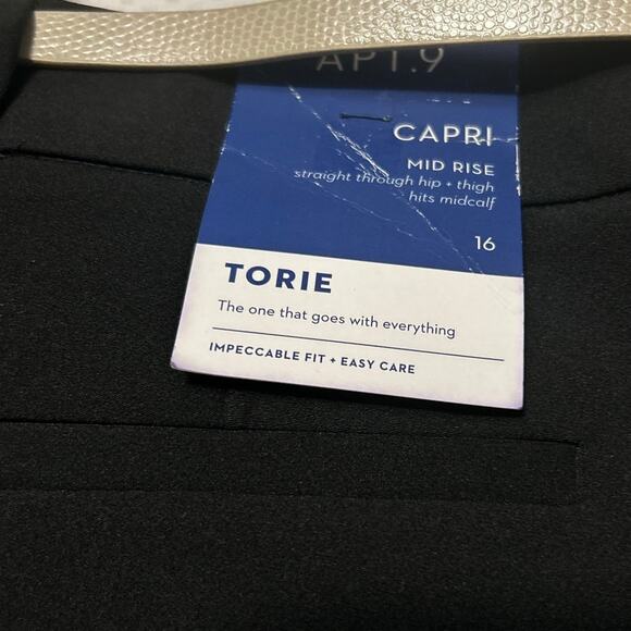 Apt 9 Women's Black Torie Mid Rise Belted Straight Leg Capri Size 16 NWT - Picture 6 of 11